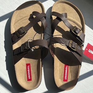 UNIONBAY Tan and Brown Buckle Sandals
